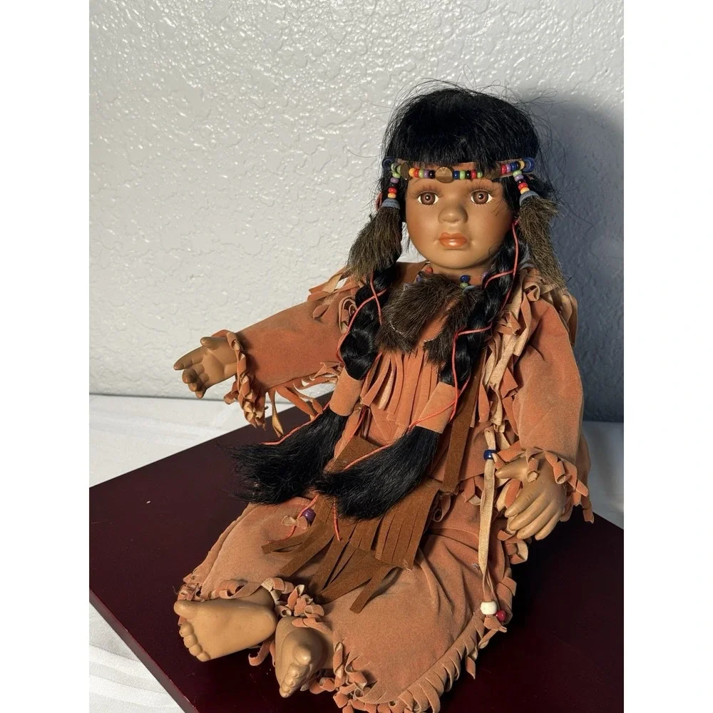 Southwestern NATIVE American Girl porcelain doll, Sz 16in/12in Seated